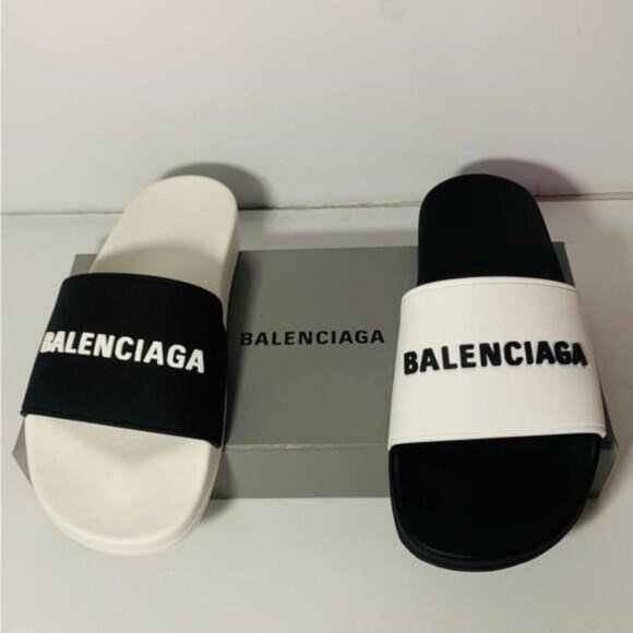 Balenciaga Men's Logo Mismatched Slide Sandal Size 8 - Picture 1 of 14